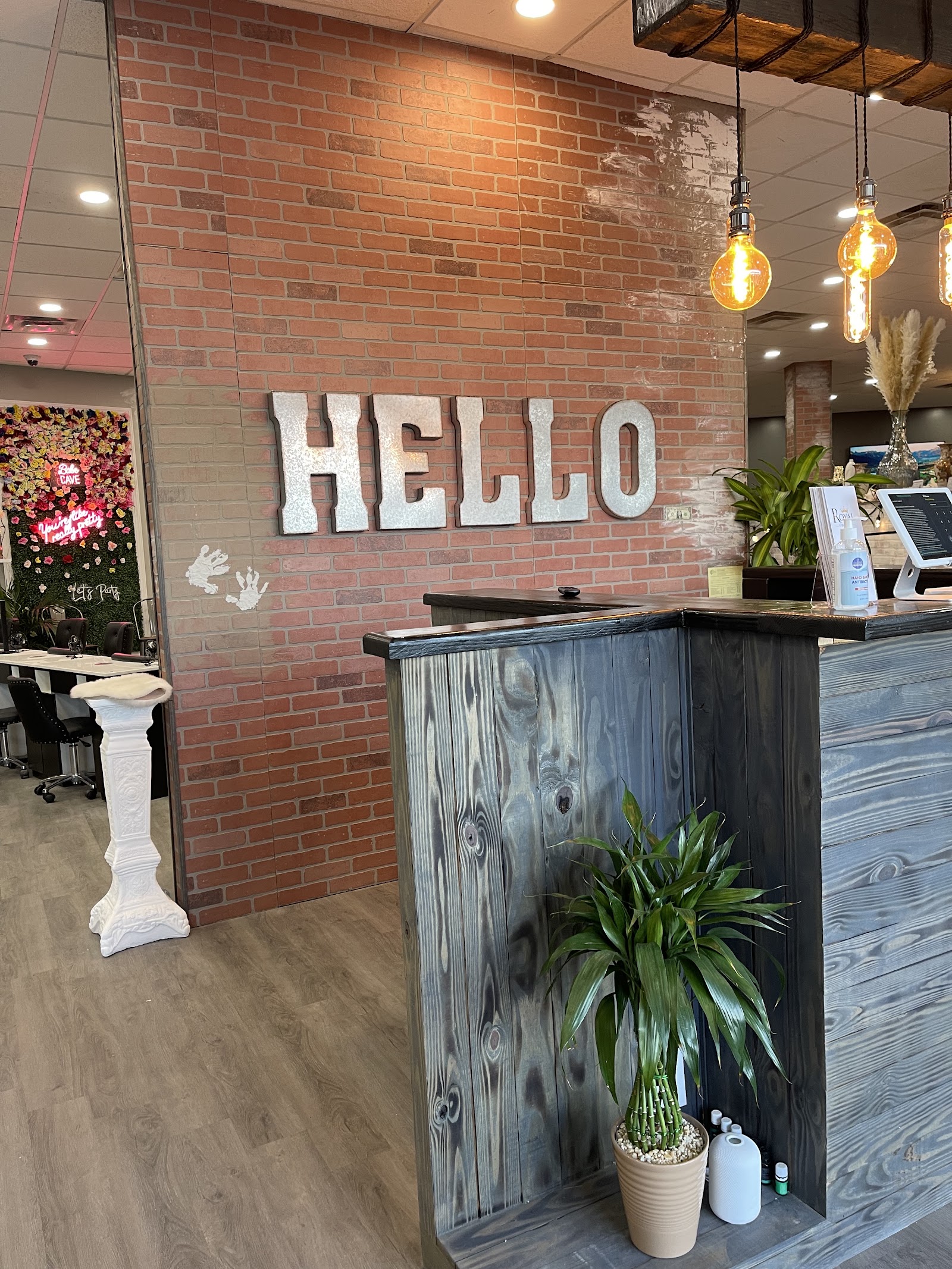Royal Nail Spa nail work in North Charleston, South Carolina
