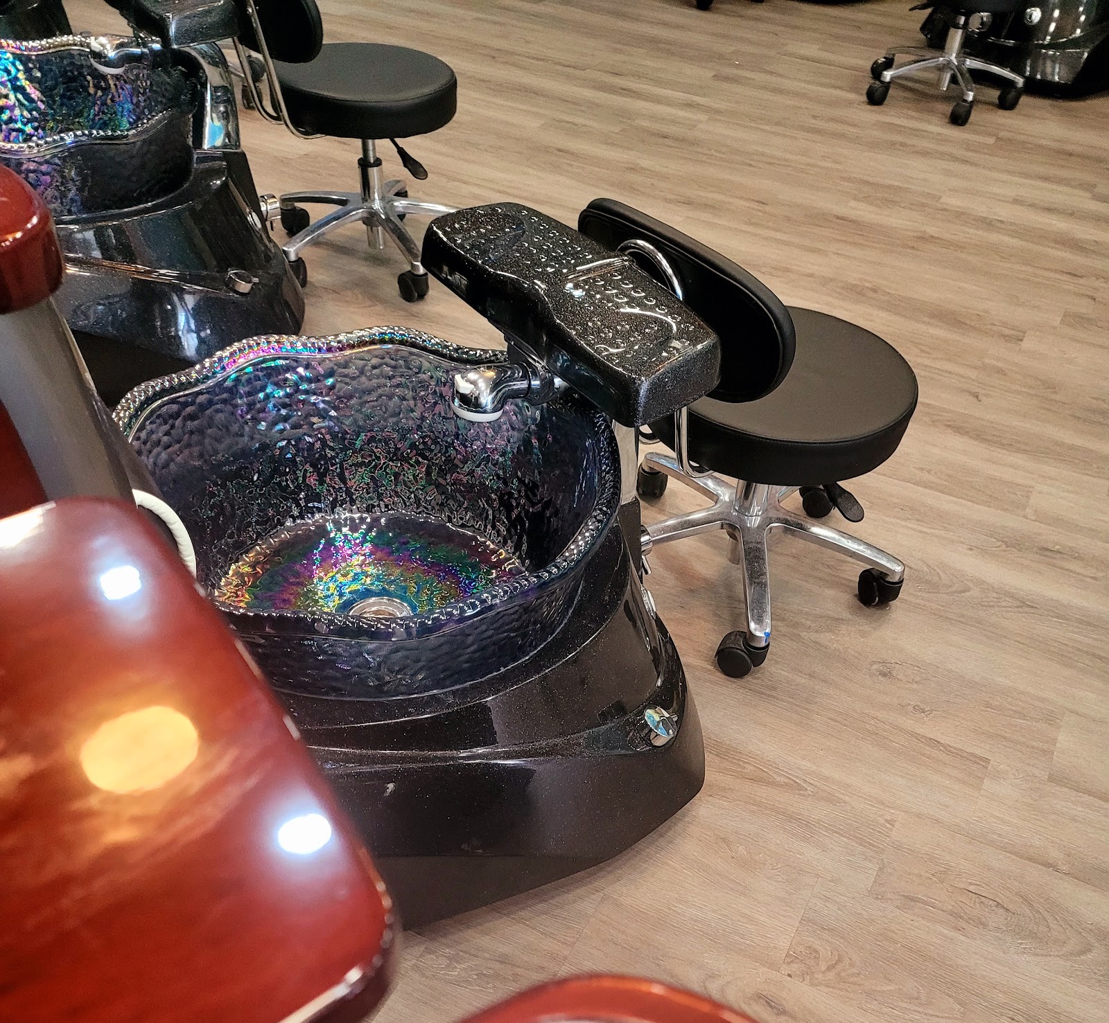 Royal Nail Spa nail photo 8